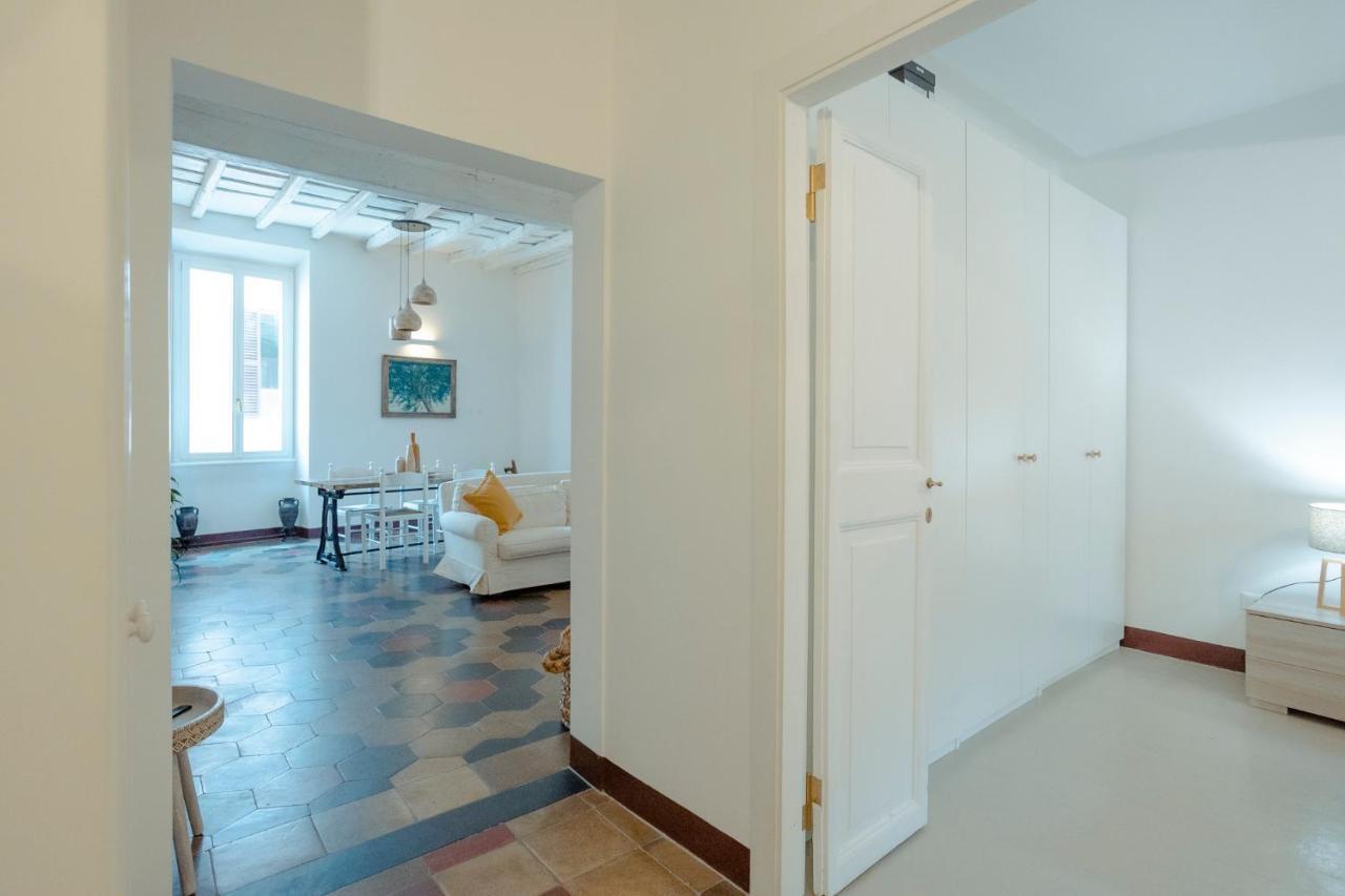 Domus Superior Navona - Pantheon Apartamento *